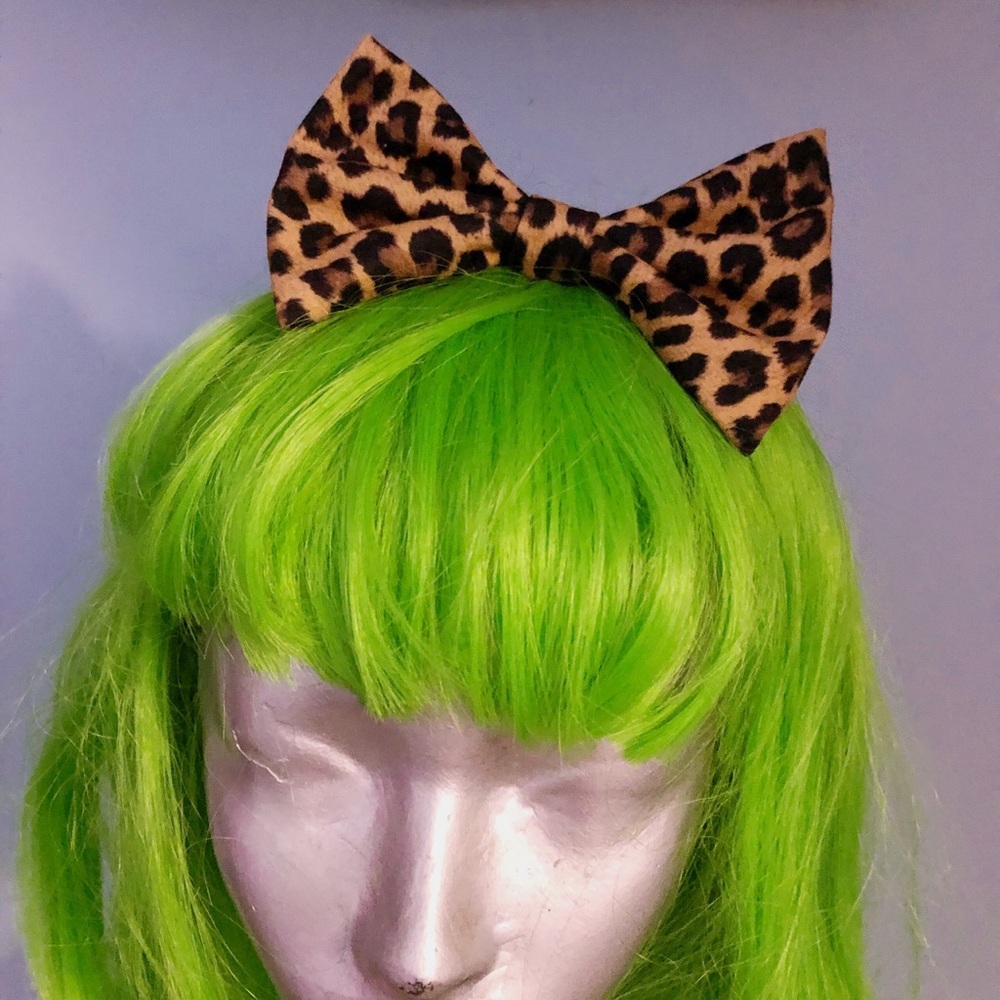 New Handmade Rockabilly Retro Kawaii Punk Leopard Velvet Print Hairbow